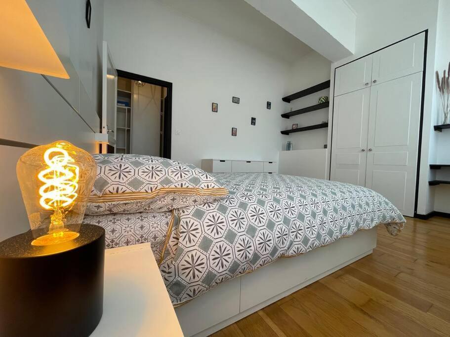 L'Appartement Tomey Avec Parking Carcassonne Exterior foto