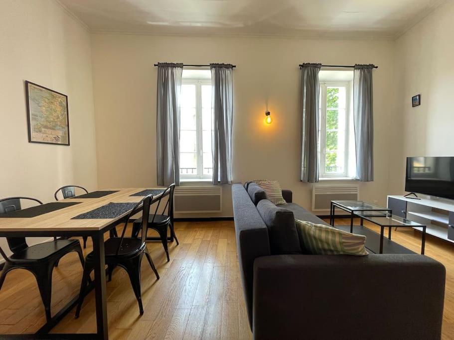 L'Appartement Tomey Avec Parking Carcassonne Exterior foto