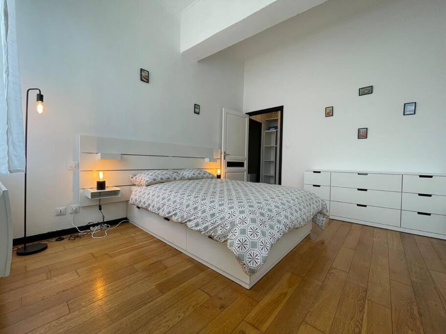 L'Appartement Tomey Avec Parking Carcassonne Exterior foto